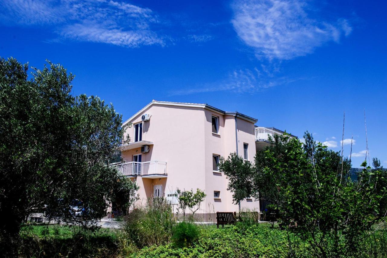 Apartman Sunny Vacay Kaštela Buitenkant foto