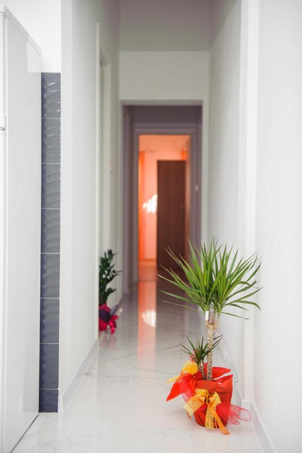 Apartman Sunny Vacay Kaštela Buitenkant foto