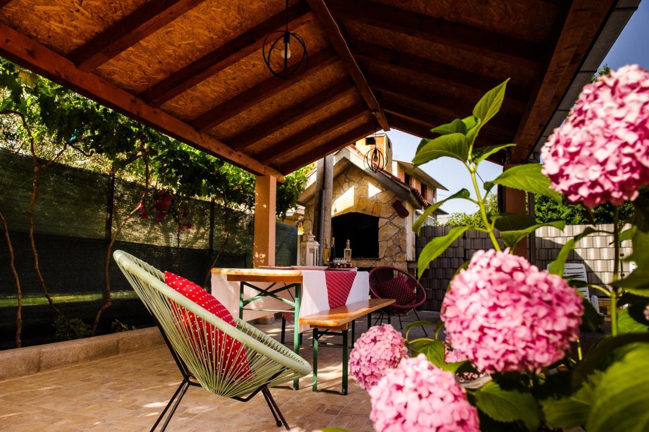 Apartman Sunny Vacay Kaštela Buitenkant foto