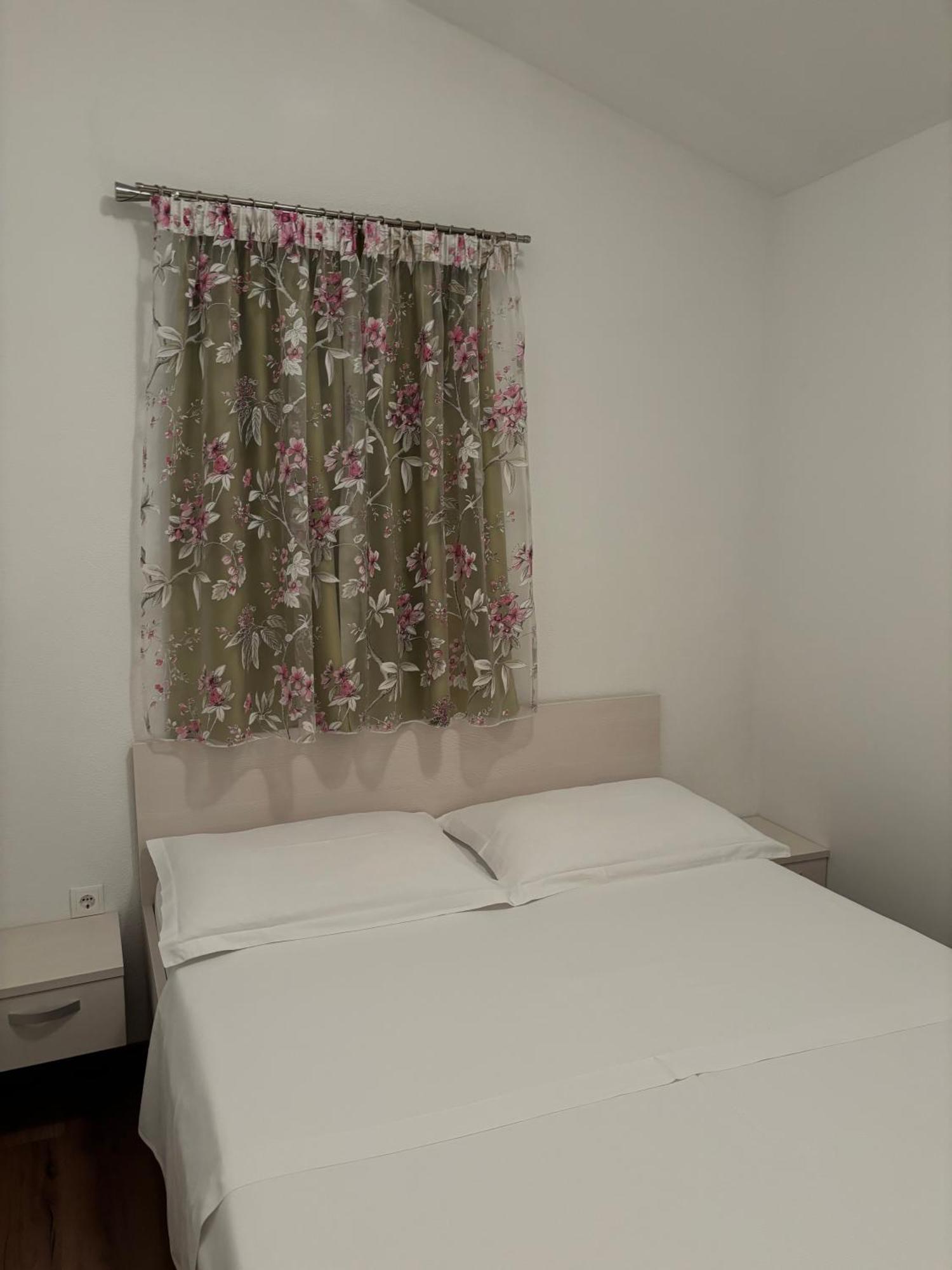 Apartman Sunny Vacay Kaštela Buitenkant foto
